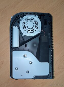 PS5 825GB s mechanikou GPU problém - 2