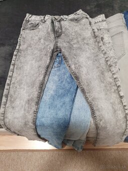 Predám 8x džínsy skinny 28/32 - 2