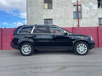 Volvo  XC90 - 2
