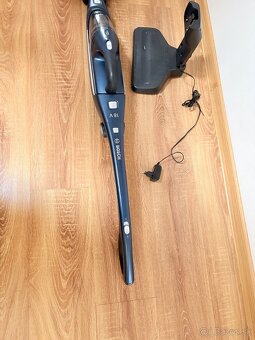 Tyčovy vysavač - 2