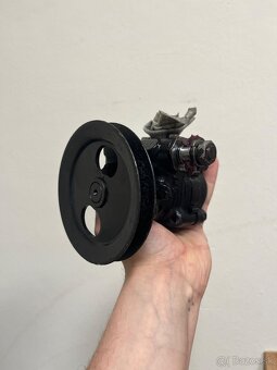 Servo čerpadlo pajero 3.0 v6 - 2