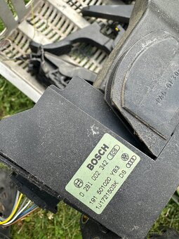 Plynovy pedal golf4 octavia 2 golf 5 jetta - 2