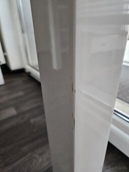 Jedálenský stôl a stoličky - 2