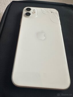 Present iPhone 11 128GB - 2