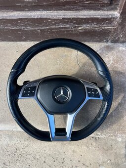 Mercedes AMG volant - 2