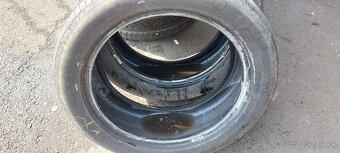 Predam letne pneu 2x 215/50R17 Michelin - 2