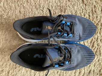 Nike - 2