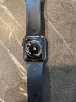 Apple Watch 5 series 40mm black - 2