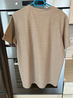 Tommy Hilfiger pánske tričko veľkosť XL - 2