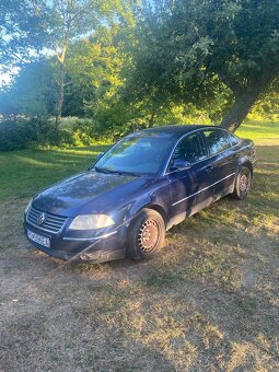 Volkswagen Passat 2.5 TDI 4Motion - 2