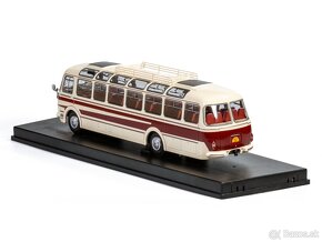Kovový model autobusu Škoda 706 RTO Lux v mierke 1:43 - 2