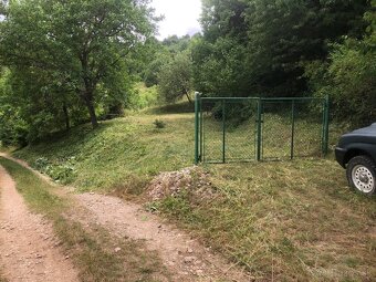 Stavebný Pozemok na samote - 2