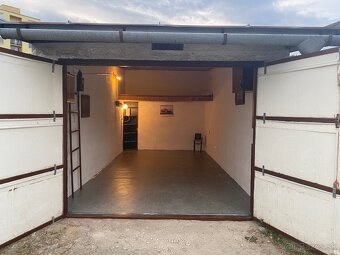 Predám garáž s elektrikou 18m2 v meste Snina. - 2