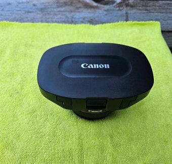 Canon RF 5.2mm f/2.8 L Dual Fisheye - 2
