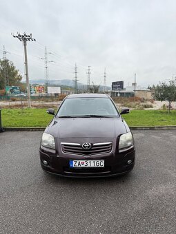 Toyota Avensis D4d - 2