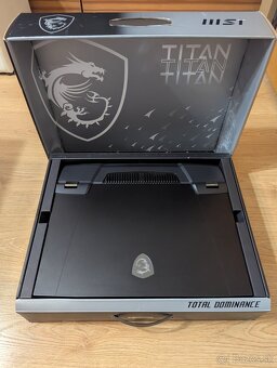 MSI Titan GT77HX 4k 17.3 13980 64GB 2TB Nvidia 4080 Zaruka - 2