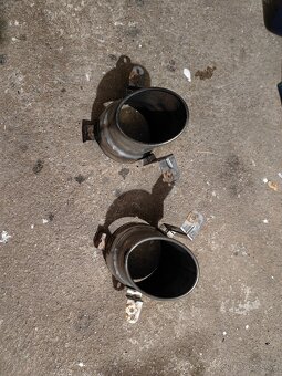 Časti zadného nárazníku - 2