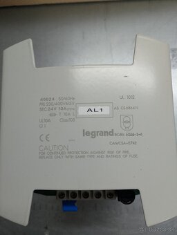 Priemyselný zdroj LEGRAND 24V/10A - 2