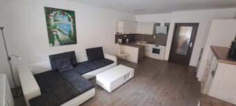 ZARIADENÝ 1 IZBOVÝ BYT - MUŠKÁT - 2