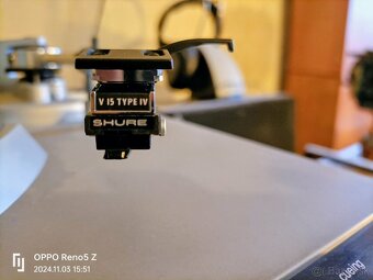 Gramo Technics SL-3300 s prenoskou Shure V15 Type IV - 2