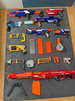 Plastové zbrane nerf - 2