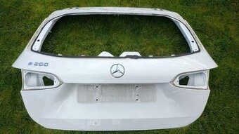 Mercedes B - class W247 2018 - zadna kapota dvere veko kufor - 2