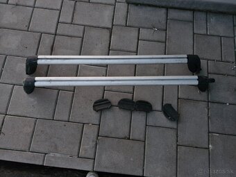 Strešný nosič toyota corolla - 2