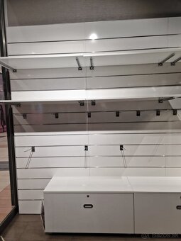 Prémiový drážkový stojan - 2