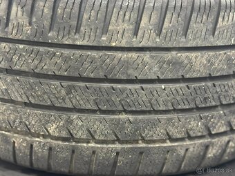 245/40R19 pneu - 2