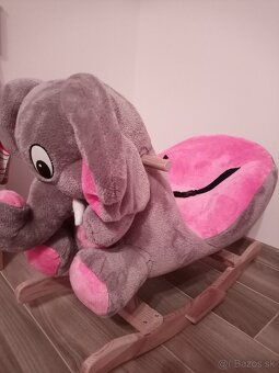 Hojdací koník - sloník - 2