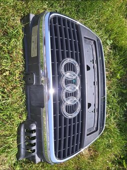 Maska audi a4 b7 - 2