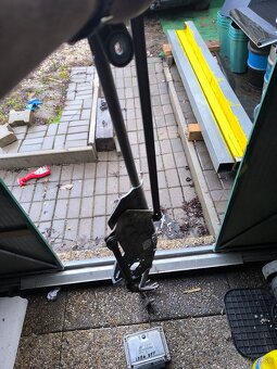 Systém stierania okien + riadiaca jednotka - 2