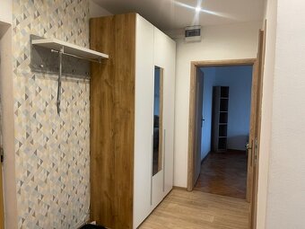 Zariadený 2-izbový byt na predaj - 2