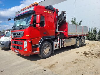 AUTODOPRAVA  MATERIÁLU S HYDRAULICKOU RUKOU+SKLAPAČ - 2