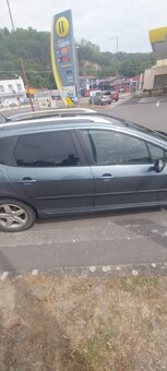 Peugeot - 2