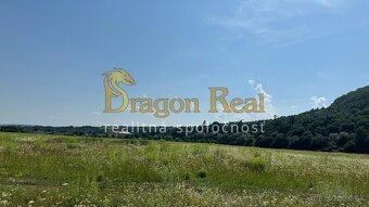 2 INVESTIČNÉ POZEMKY o rozlohe 2307m2 a 461 m2- VEĽKÝ ŠARIŠ - 2