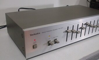 Equalizer 2x5 pasmovy strieborny TECHNICS SH8010, vyr. JAPAN - 2