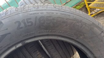 Continental 215/65 R17V - 2