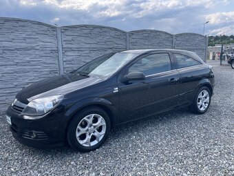 Opel Astra 1.9CTD-i 150PS GTC COUPE TOP - 2