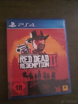 Playstation 4 slim - 2