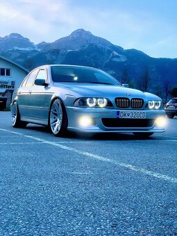 BMW E39 - 2