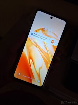 Infinix hot 40 pro - 2