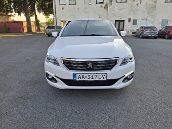 Peugeot 301 1.6 VTI 76 000km - 2