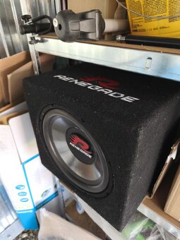 Subwoofer do auta - 2