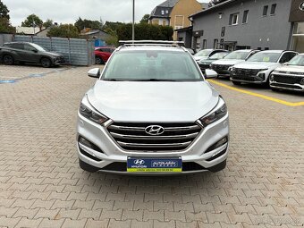 Hyundai Tucson 2.0CRDi 100kW 4x4 ČR 1MAJ NAVI DPH TAŽNÉ - 2