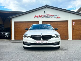 BMW 530d Touring xDrive Luxury Line 2019 195kW - Odpočet DPH - 2