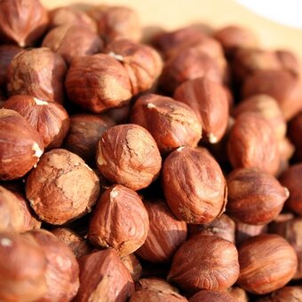 Orechy, sušené ovocie, zrníčka - 2