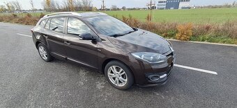 Renault Megane Gradtour 1.5DCI Automat 2015 Limited - 2