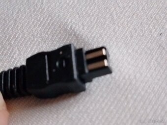 Nabíjačka pre kamery OLYMPUS - nové - 2