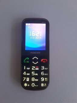 Predám výborný tlačitkový mobil MaxCom MM 724 - 2